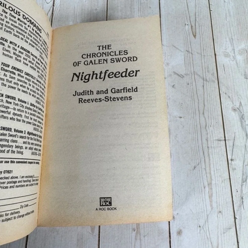 Nightfeeder Reeves-Stevens 1991 First Printing Dark Fantasy ROC Paperback